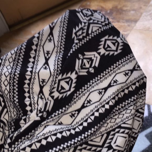 Supersoft superstretchy Vertical pattern flare leg - Picture 7 of 8